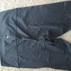 Black Lululemon leggings